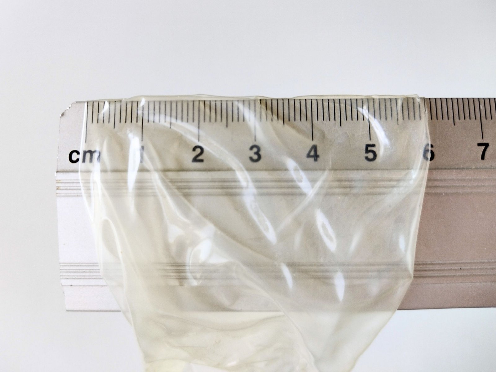 Номинальная ширина презерватива, измеренная линейкой